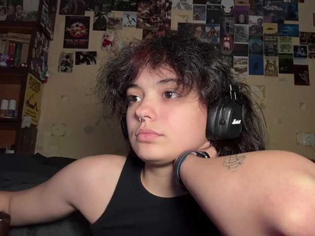 RavenLilleberg live cam on BongaCams