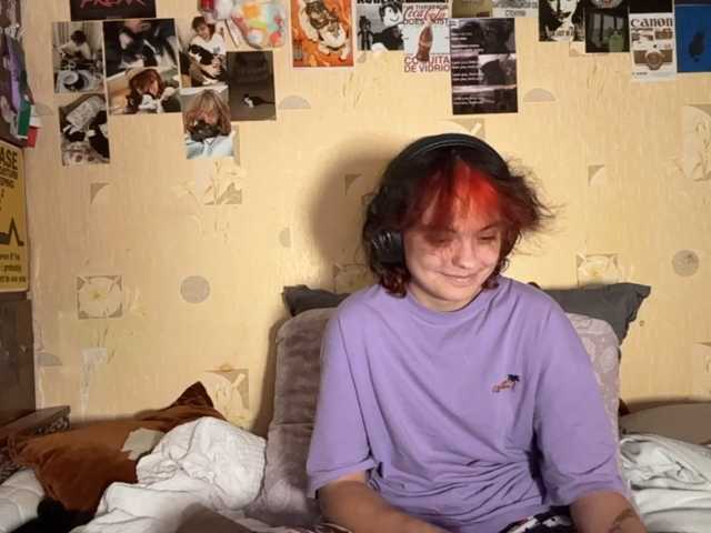 RavenLilleberg live cam on BongaCams