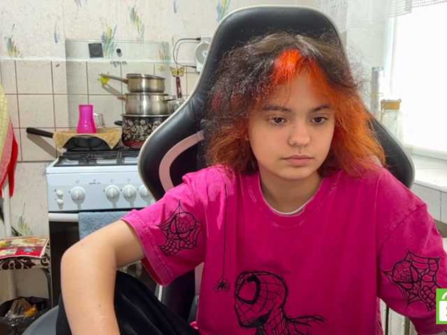 RavenLilleberg live cam on BongaCams