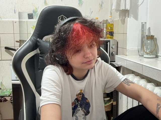 RavenLilleberg live cam on BongaCams