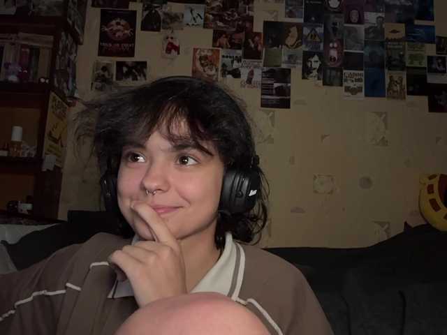 RavenLilleberg live cam on BongaCams