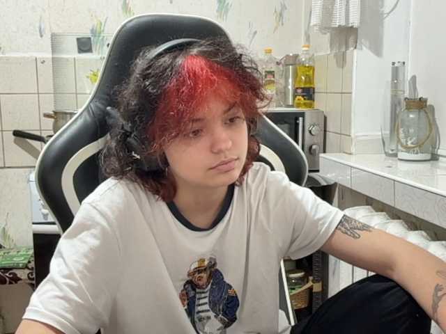 RavenLilleberg live cam on BongaCams