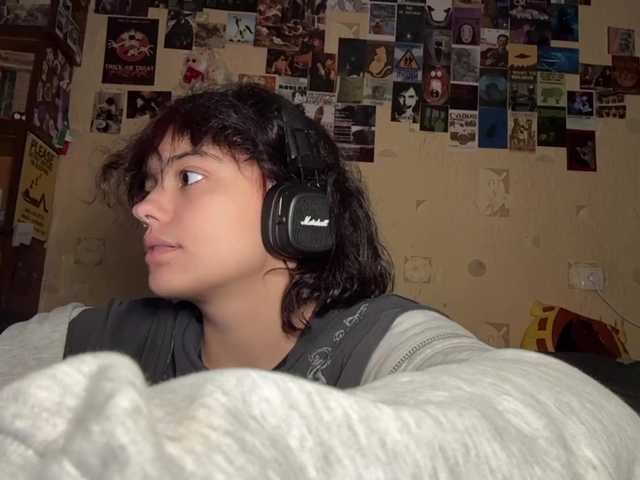 RavenLilleberg live cam on BongaCams