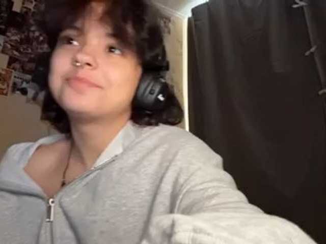 RavenLilleberg live cam on BongaCams