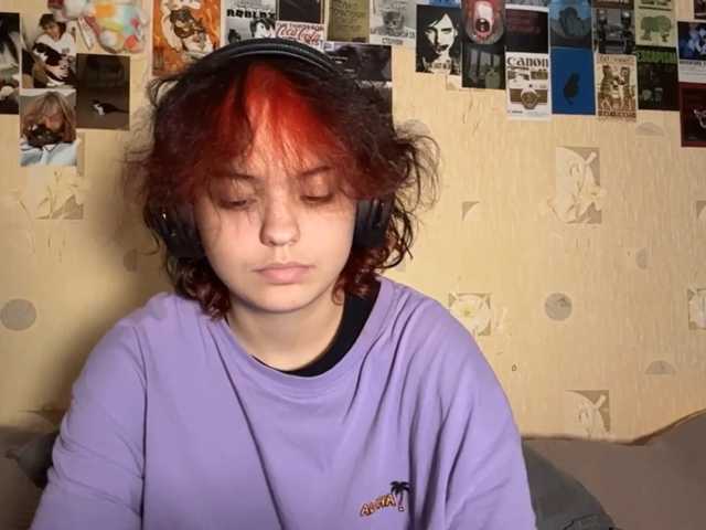 RavenLilleberg live cam on BongaCams