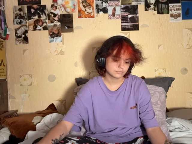 RavenLilleberg live cam on BongaCams
