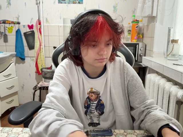 RavenLilleberg live cam on BongaCams