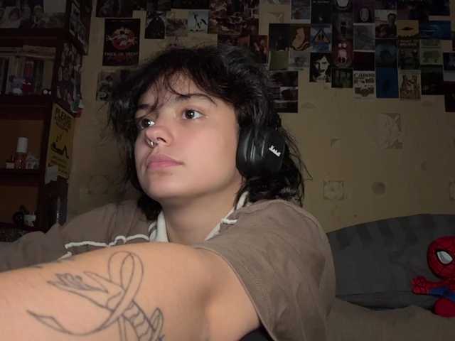 RavenLilleberg live cam on BongaCams