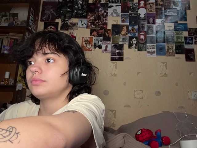 RavenLilleberg live cam on BongaCams