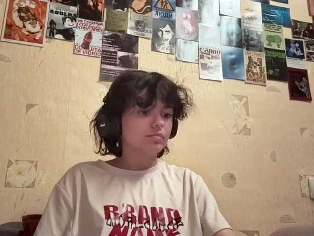 RavenLilleberg live cam on BongaCams