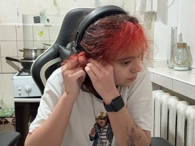 RavenLilleberg live cam on BongaCams