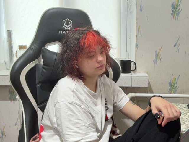 RavenLilleberg live cam on BongaCams