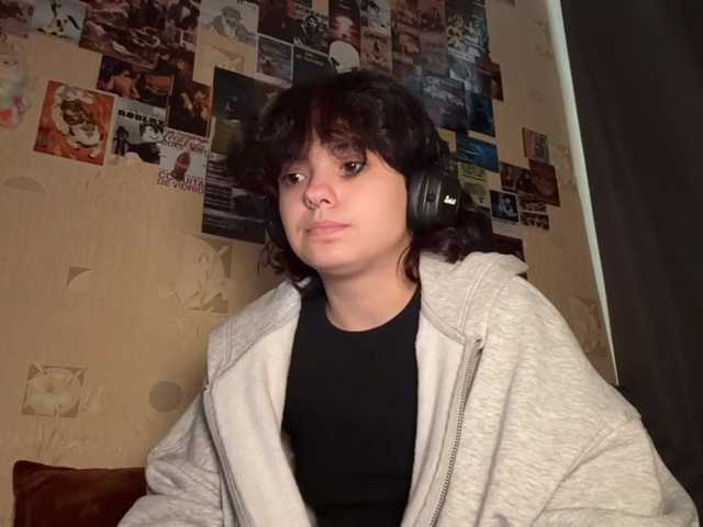 RavenLilleberg live cam on BongaCams