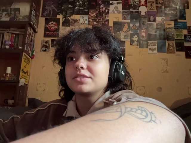 RavenLilleberg live cam on BongaCams