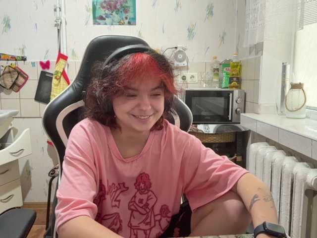 RavenLilleberg live cam preview