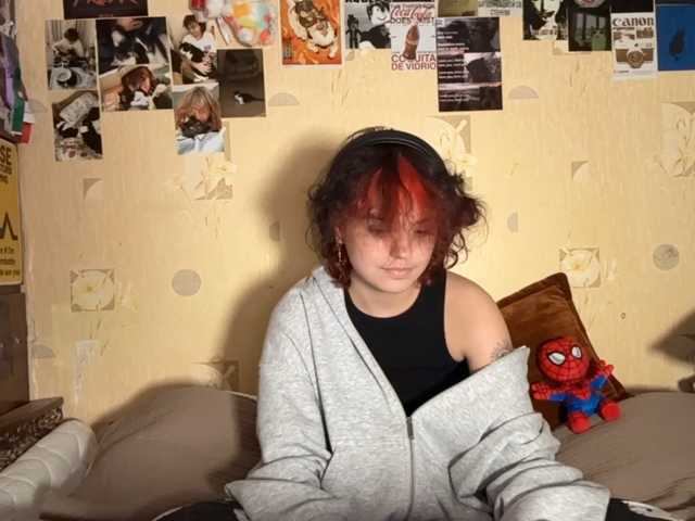 RavenLilleberg live cam on BongaCams