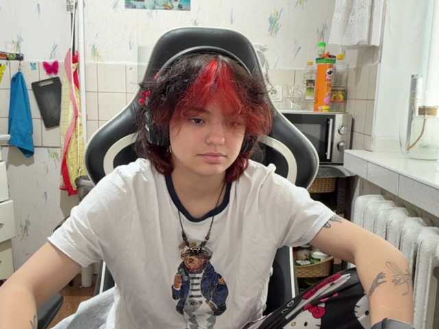 RavenLilleberg live cam on BongaCams