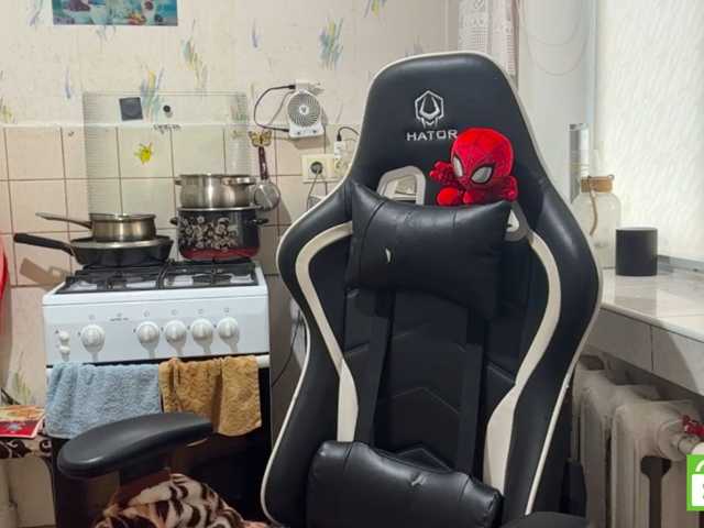 RavenLilleberg live cam on BongaCams