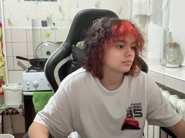 RavenLilleberg live cam on BongaCams