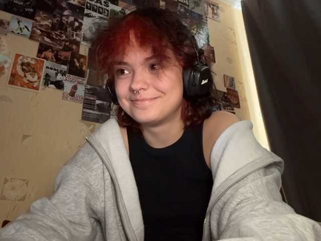 RavenLilleberg live cam on BongaCams
