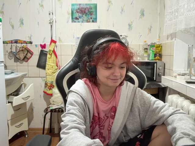 RavenLilleberg, en vivo ahora en BongaCams