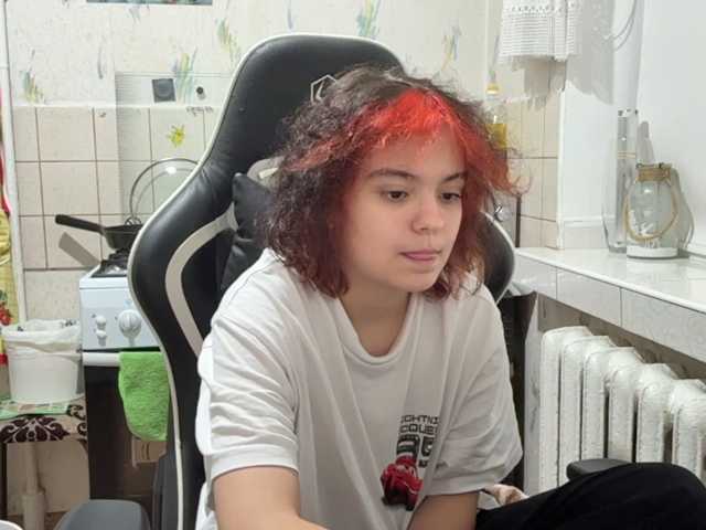 RavenLilleberg live cam on BongaCams