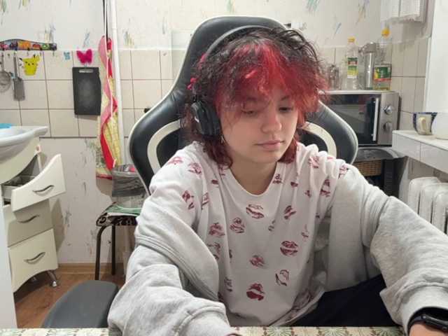 RavenLilleberg live cam on BongaCams