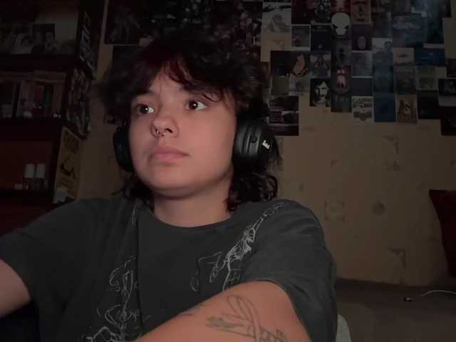 RavenLilleberg live cam on BongaCams