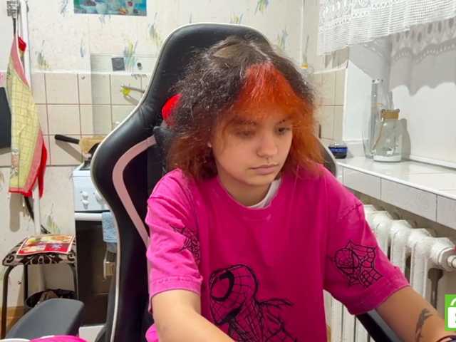 RavenLilleberg live cam on BongaCams