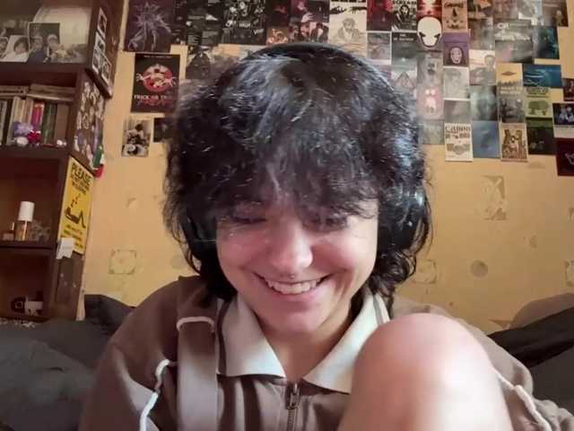 RavenLilleberg live cam on BongaCams