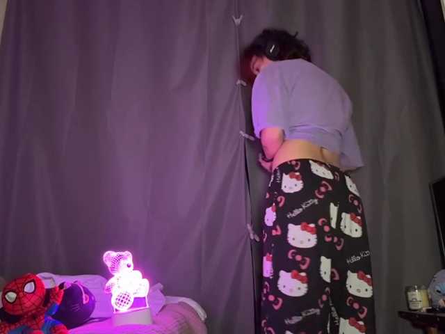 RavenLilleberg live cam on BongaCams