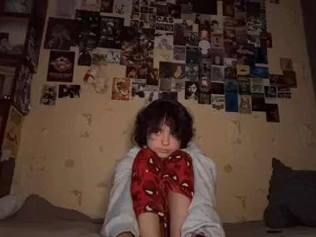 RavenLilleberg live cam on BongaCams