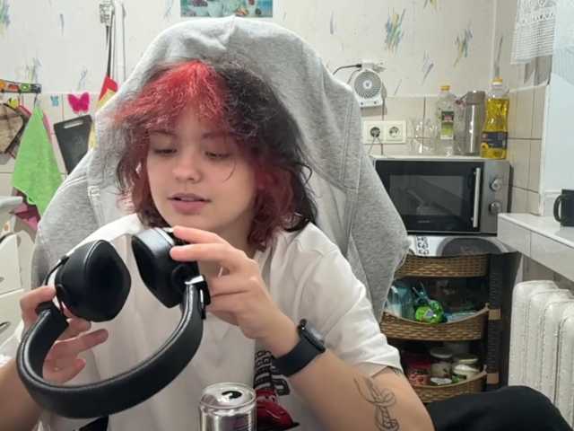 RavenLilleberg live cam on BongaCams