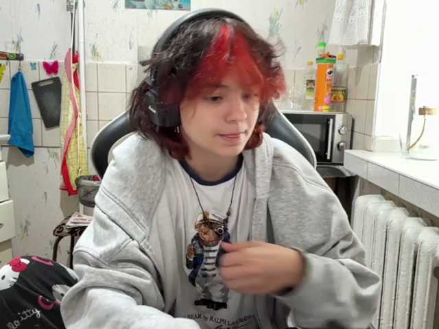 RavenLilleberg live cam on BongaCams