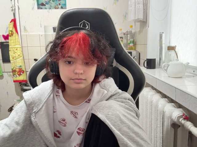 RavenLilleberg live cam on BongaCams