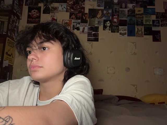 RavenLilleberg live cam on BongaCams