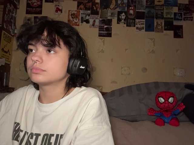 RavenLilleberg live cam on BongaCams