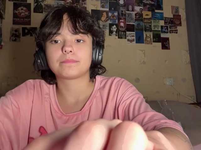 RavenLilleberg live cam on BongaCams