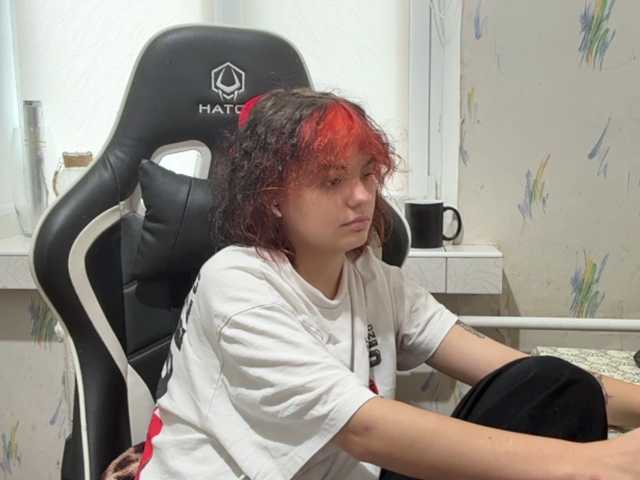 RavenLilleberg live cam on BongaCams