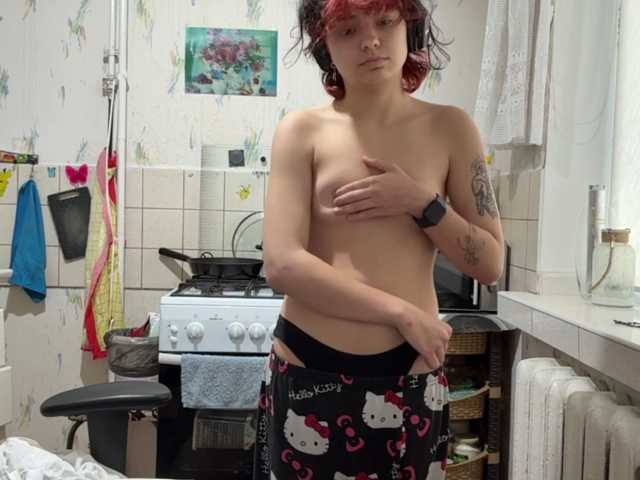 RavenLilleberg, en vivo ahora en BongaCams