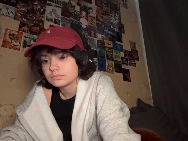 RavenLilleberg live cam on BongaCams