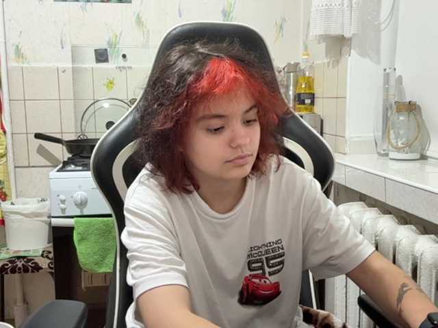 RavenLilleberg live cam on BongaCams