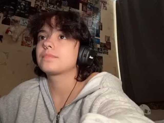 RavenLilleberg live cam on BongaCams
