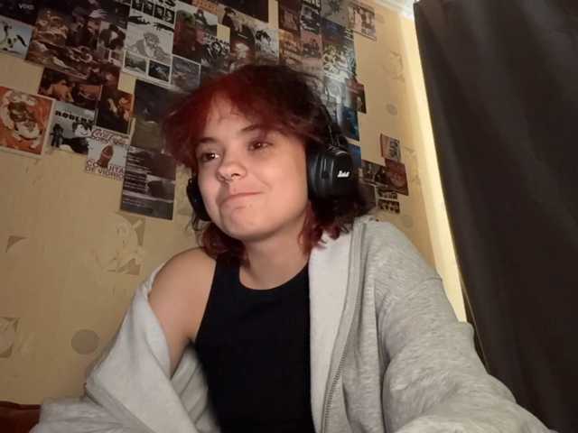 RavenLilleberg live cam on BongaCams