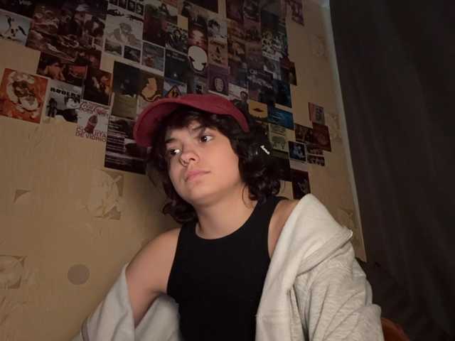 RavenLilleberg live cam on BongaCams