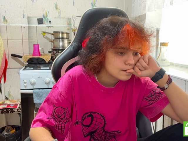 RavenLilleberg live cam on BongaCams
