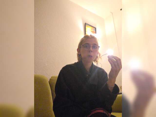 BadBitchGermanBadass live cam preview