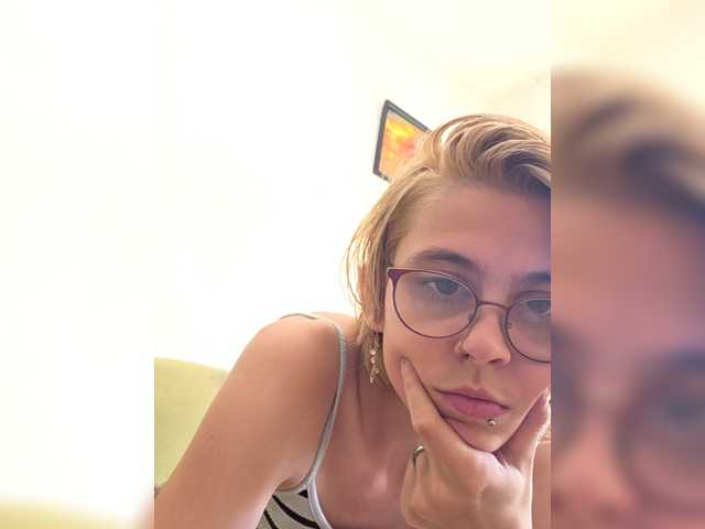 BadBitchGermanBadass live cam on BongaCams