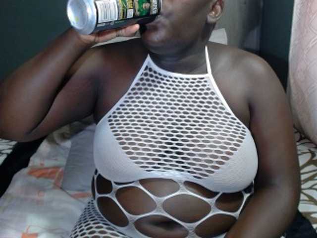 SavageLuna08, en directo ahora en BongaCams