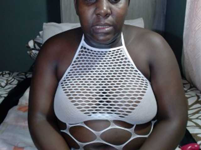 SavageLuna08, live now on BongaCams